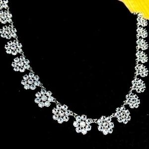 Beautiful “diamond” flowers necklace w/extra jeweled studded extender NWOT